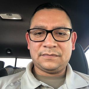 Meet your Posher, Victor